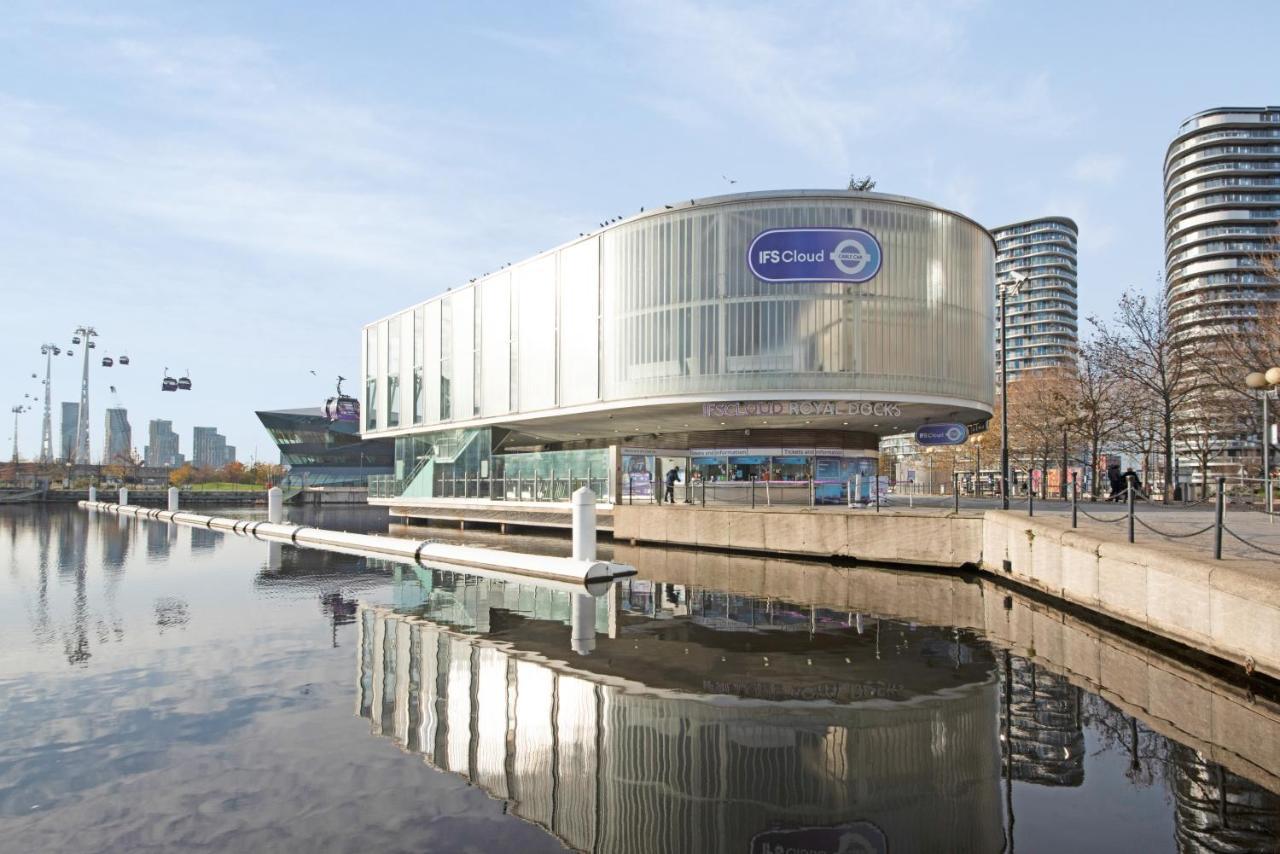 Excel 3 Bedroom Apartment Near City Airport And O2 Arena London Exteriör bild