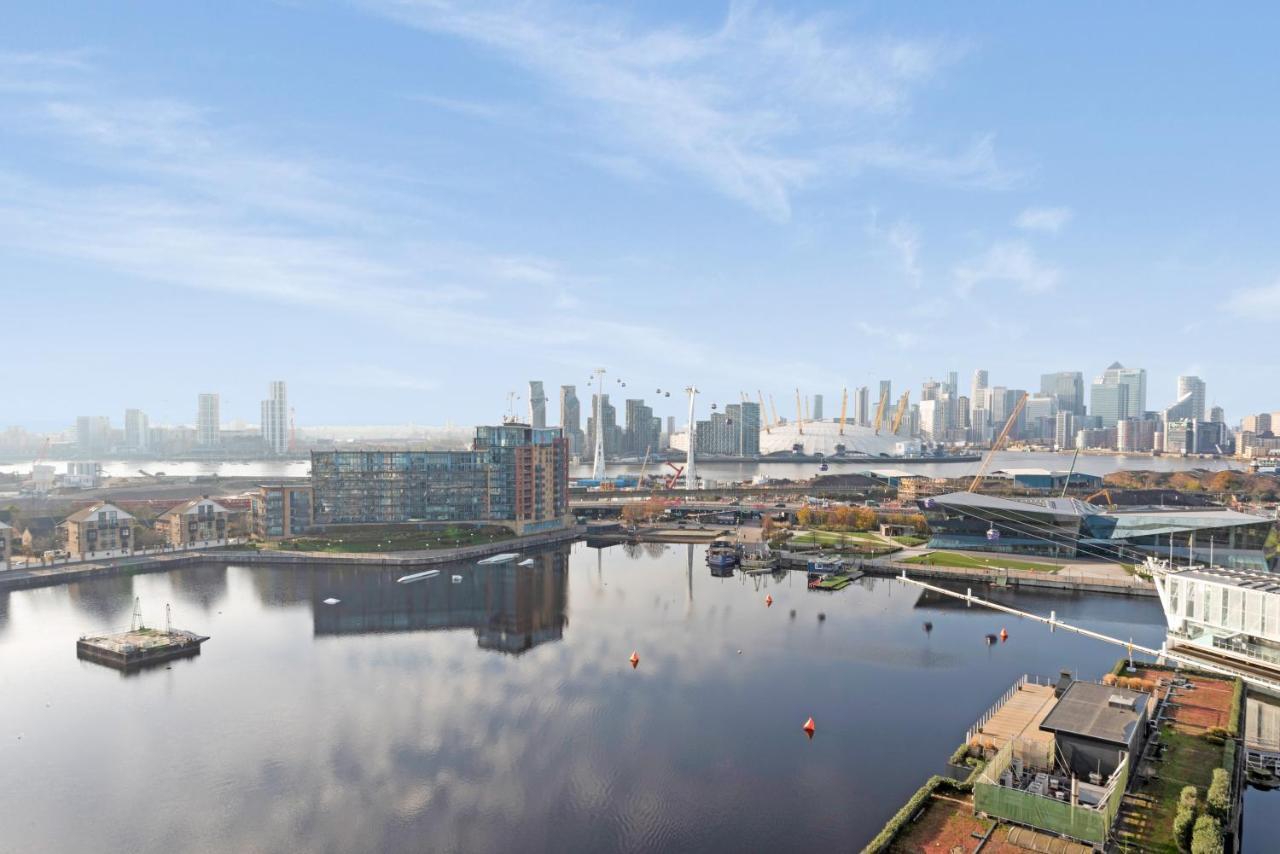 Excel 3 Bedroom Apartment Near City Airport And O2 Arena London Exteriör bild