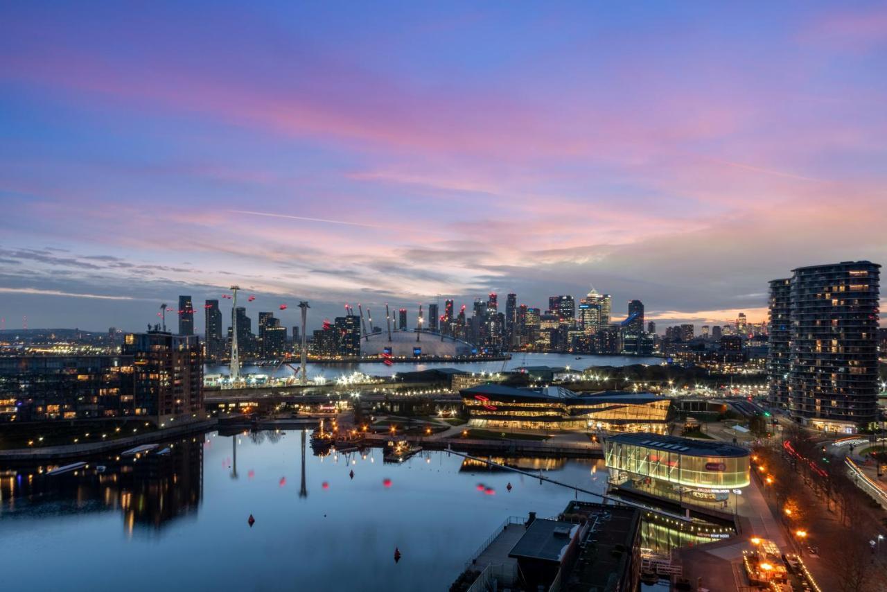 Excel 3 Bedroom Apartment Near City Airport And O2 Arena London Exteriör bild