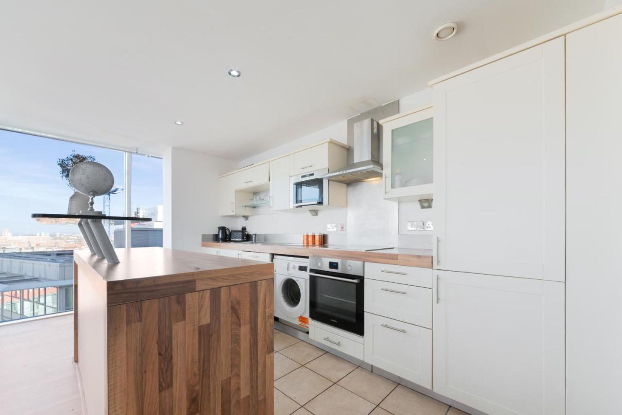 Excel 3 Bedroom Apartment Near City Airport And O2 Arena London Exteriör bild
