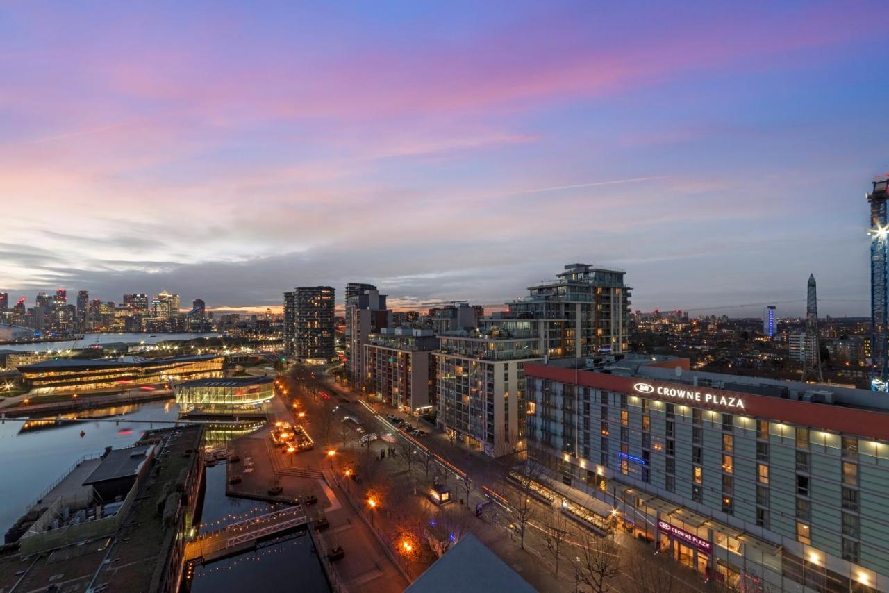 Excel 3 Bedroom Apartment Near City Airport And O2 Arena London Exteriör bild